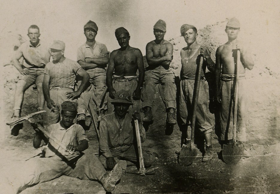 Lavoratori militarizzati in Libia