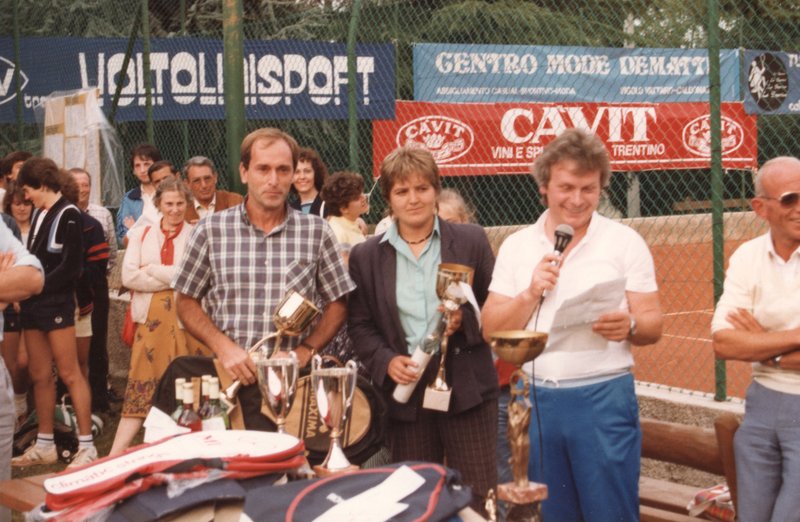 Premiazione torneo di tennis misto